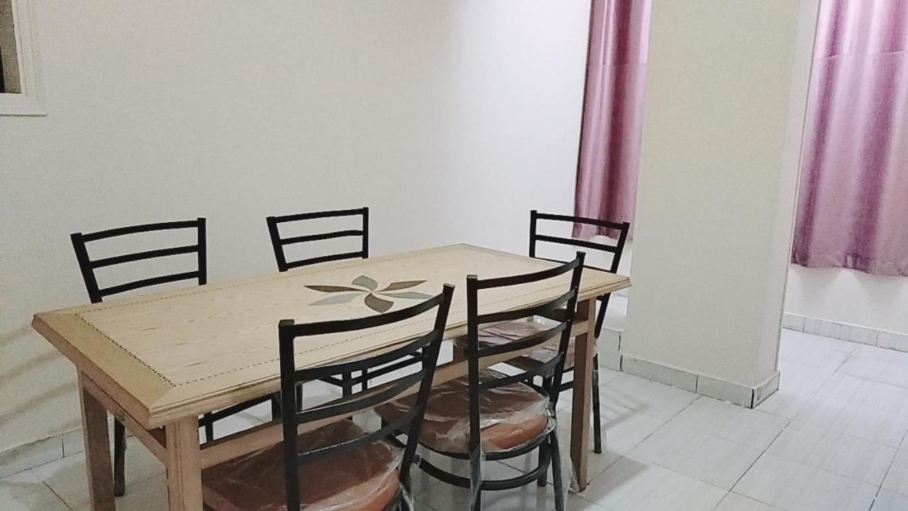 Family Apartment - Next To Abdeen Palace And Museum Каїр Екстер'єр фото